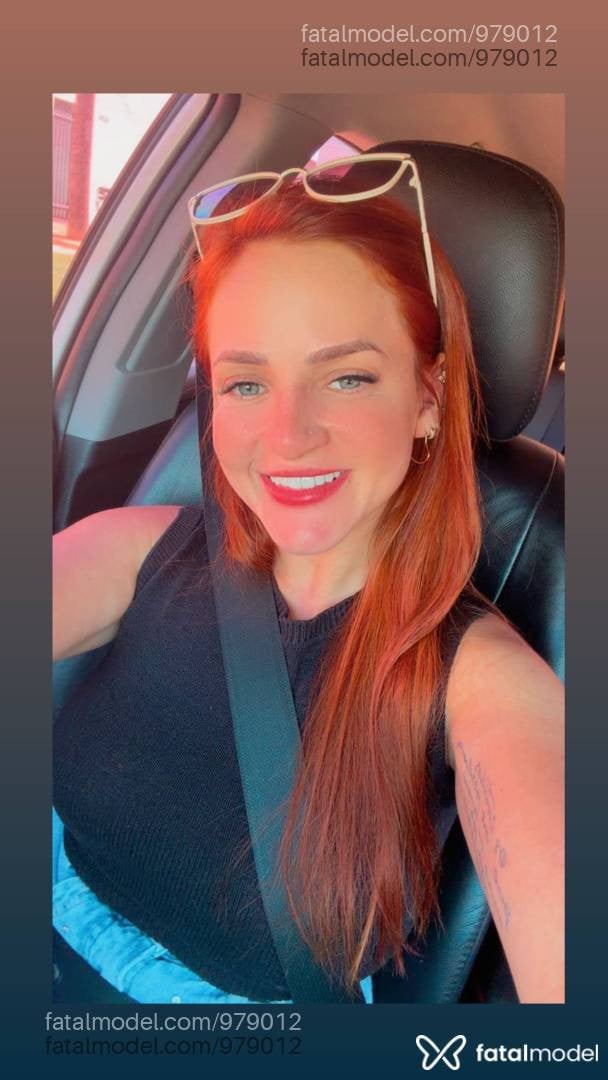 Acompanhante mulher ruiva (o) de olhos verdes - Nicole Acompanhante mulher ruiva (o) de olhos verdes - Nicole
