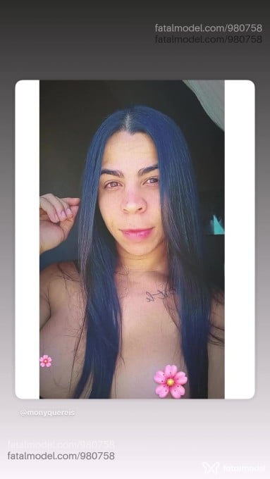 Acompanhante travesti morena (o) de olhos castanhos em São Gonçalo do Rio Abaixo - Pérola Ayalla