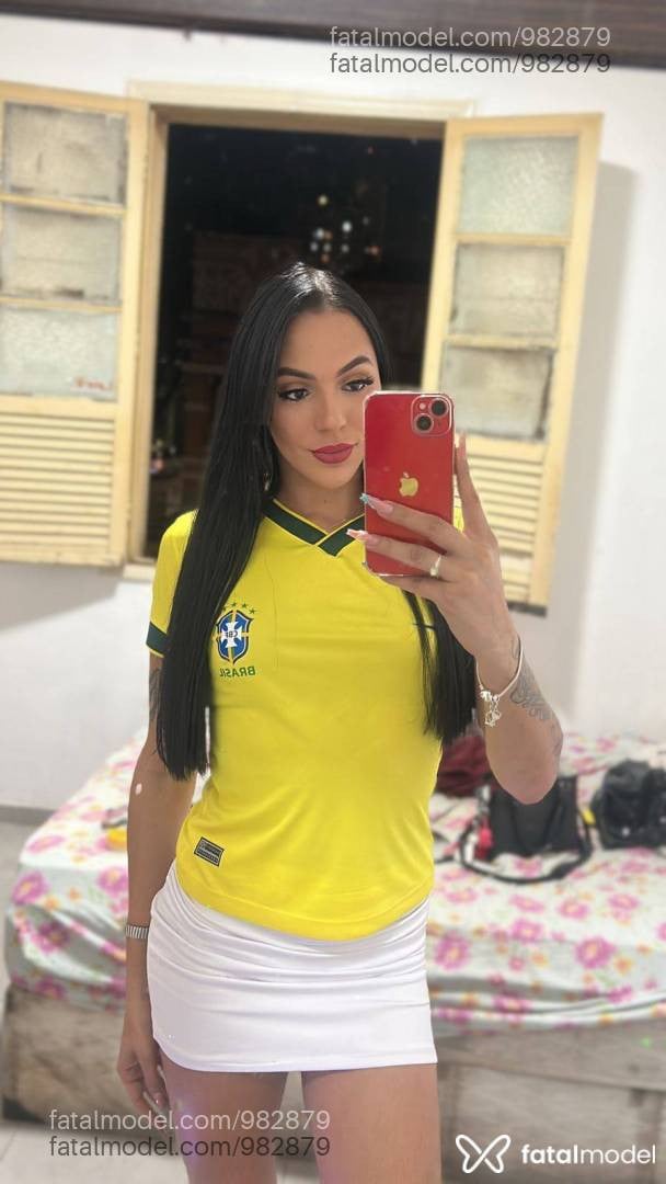 Acompanhante mulher trans morena (o) de olhos castanhos em Belo Horizonte - Alice Moura