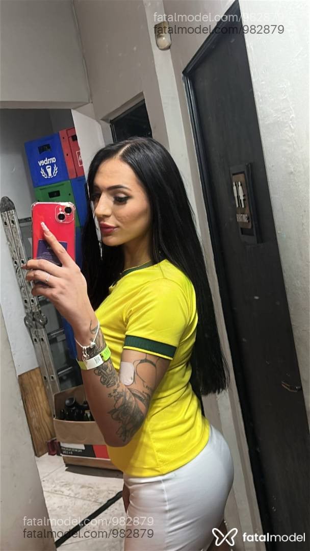 Acompanhante mulher trans morena (o) de olhos castanhos em Belo Horizonte - Alice Moura