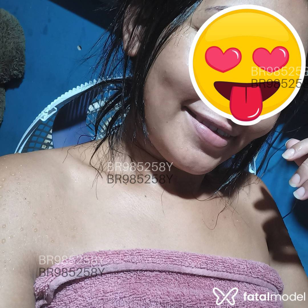 Acompanhante mulher morena (o) de olhos pretos - Jully Silva Acompanhante mulher morena (o) de olhos pretos - Jully Silva