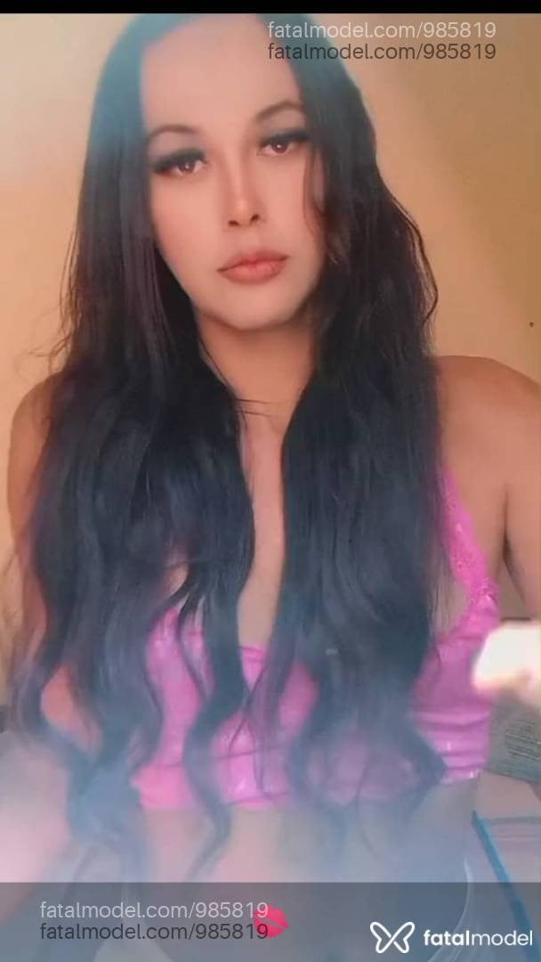 Acompanhante mulher trans morena (o) de olhos castanhos em Itabira - Campolina