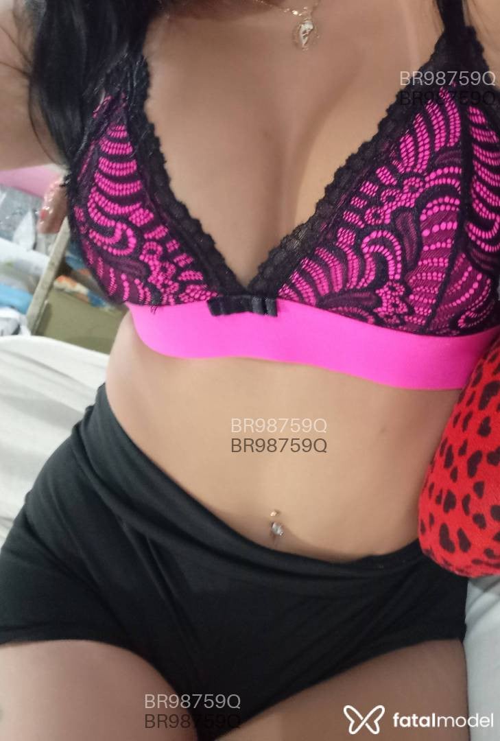 Acompanhante mulher morena (o) de olhos castanhos em Itápolis Acompanhante mulher morena (o) de olhos castanhos em Itápolis - Lorena