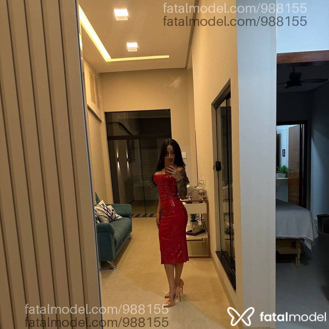 Acompanhante mulher morena (o) de olhos pretos em Vitória - Laura