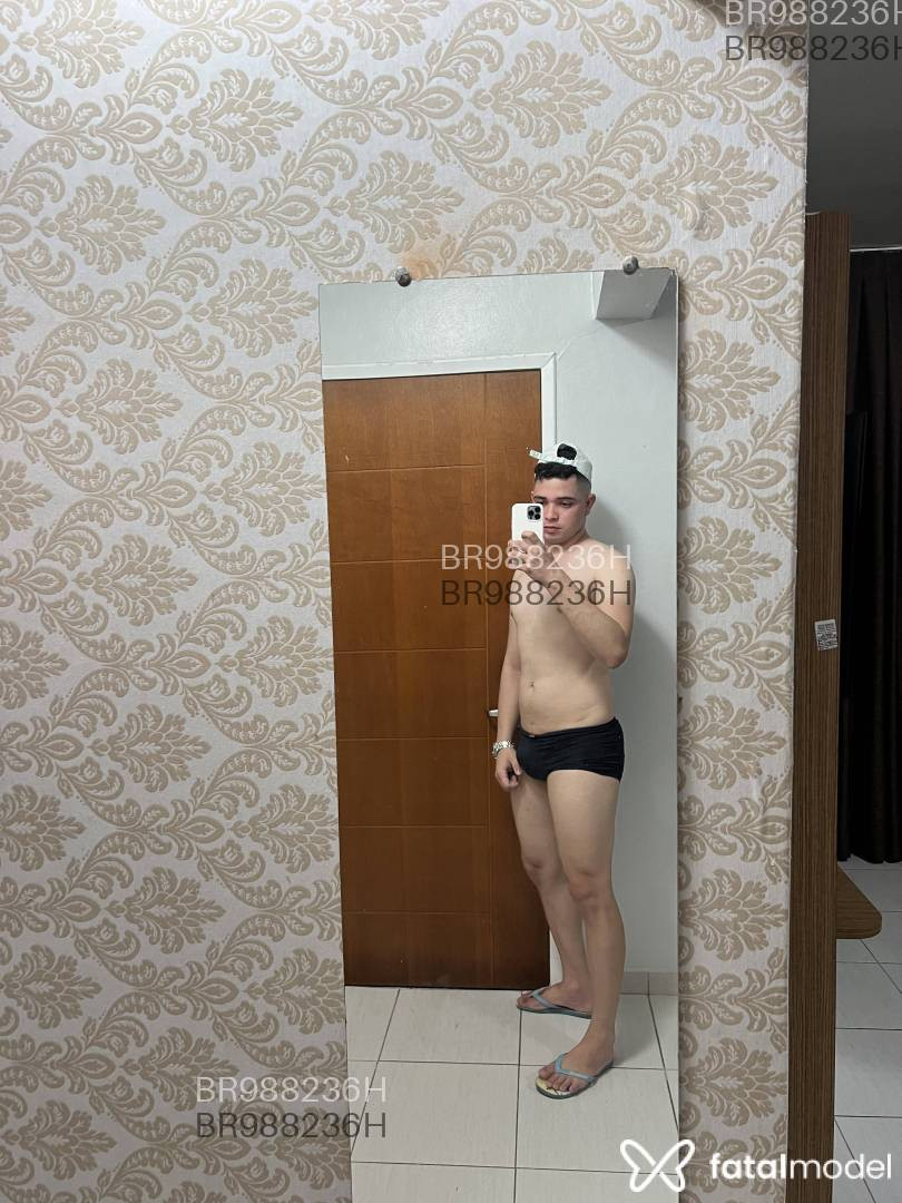 Acompanhante homem morena (o) de olhos castanhos - Edu Sampaio