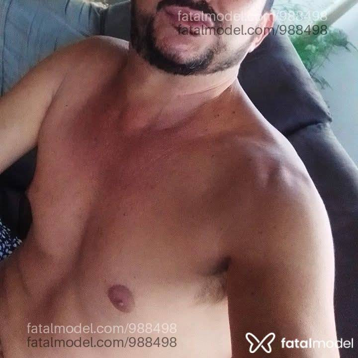Acompanhante homem com cabelo castanho de olhos castanhos em Jales Acompanhante homem com cabelo castanho de olhos castanhos em Jales - GABRIEL CÁSSIO