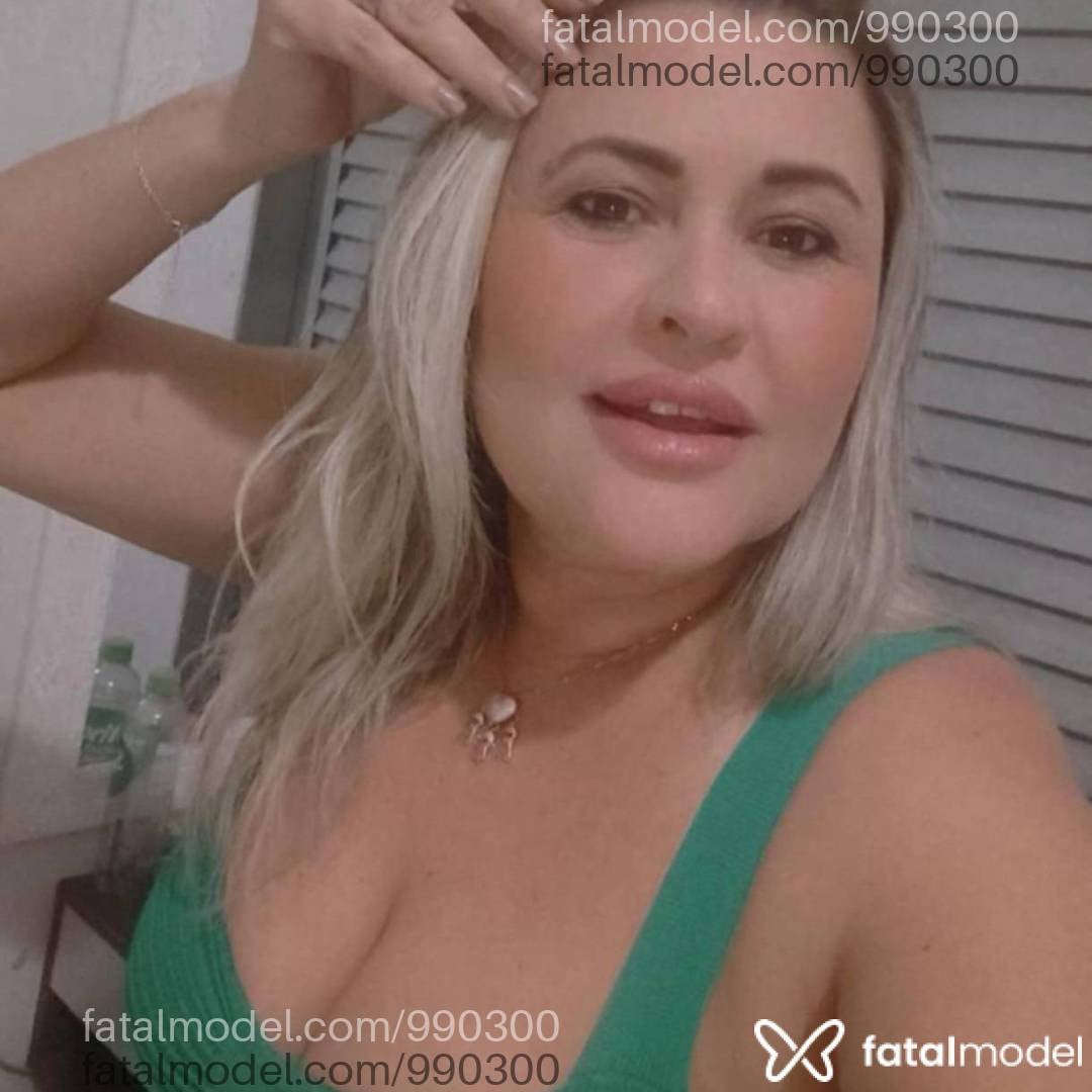 Acompanhante mulher loira (o) de olhos castanhos - Gaby Safra