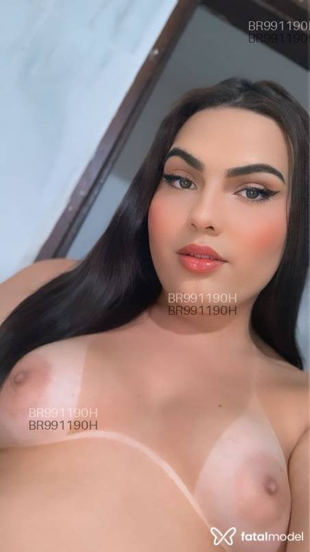Acompanhante trans morena (o) de olhos castanhos - Gaby Rodrigues