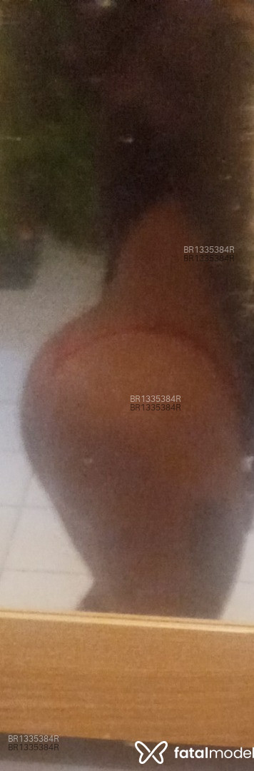 Acompanhante mulher morena (o) de olhos castanhos em Virtual - Janaboop