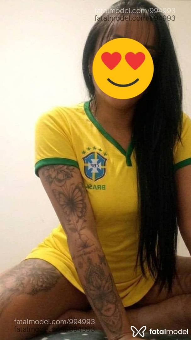 Acompanhante mulher com cabelo castanho de olhos castanhos em São Miguel do Oeste - Estefany Krystal