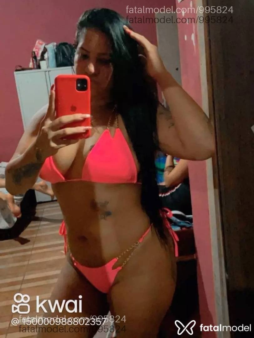Acompanhante mulher morena (o) de olhos castanhos - Fabby