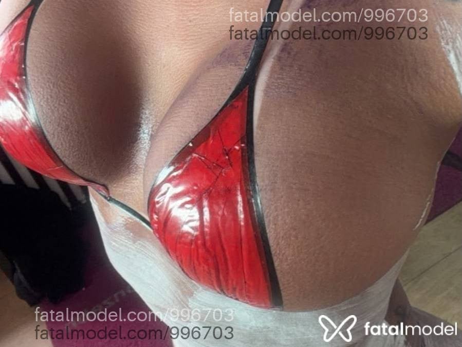 Acompanhante mulher loira (o) de olhos mel - Amanda lage