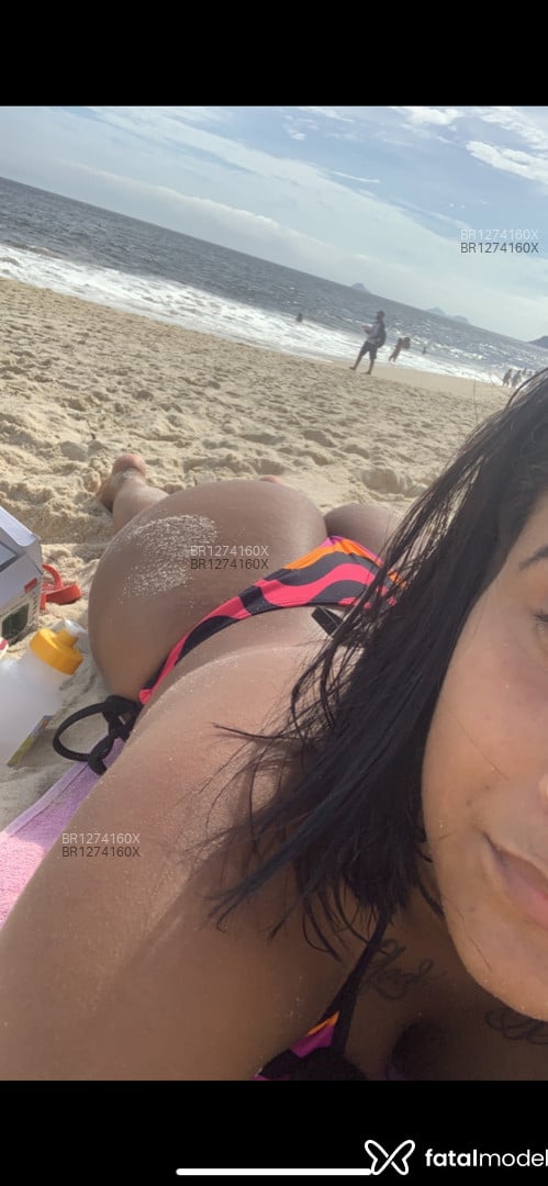 Acompanhante mulher morena (o) de olhos castanhos em Angra dos Reis - Ana Júlia