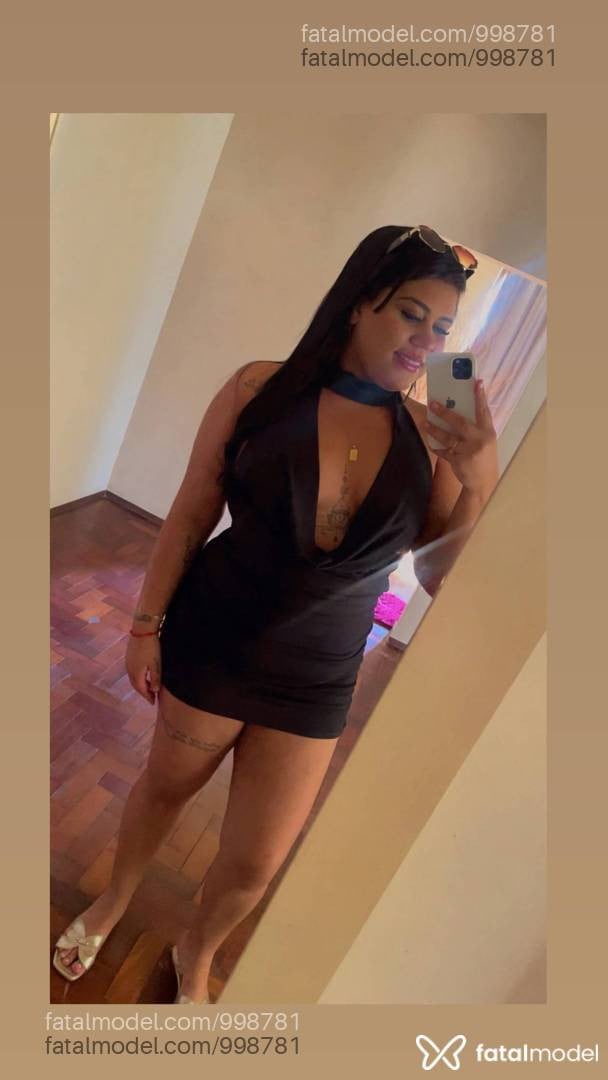 Acompanhante mulher morena (o) de olhos castanhos - Larissa