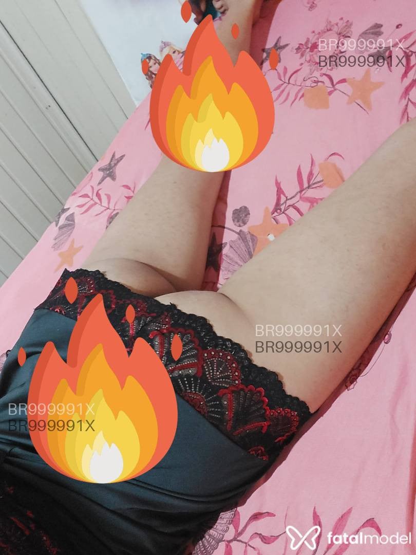 Acompanhante mulher trans loira (o) de olhos castanhos em Ariquemes - Pauliinha