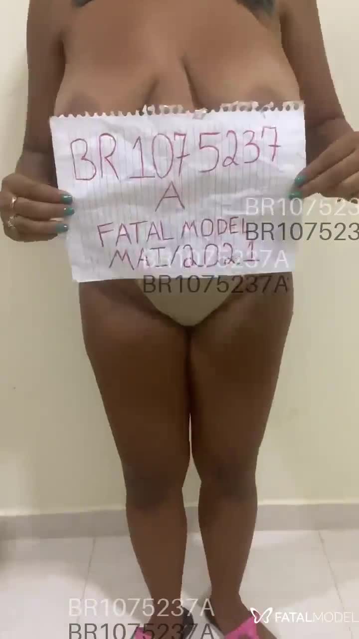 Imagem do vídeo de verificação de sabrina linares